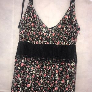 Bebe maxi dress small floral with lace fabric